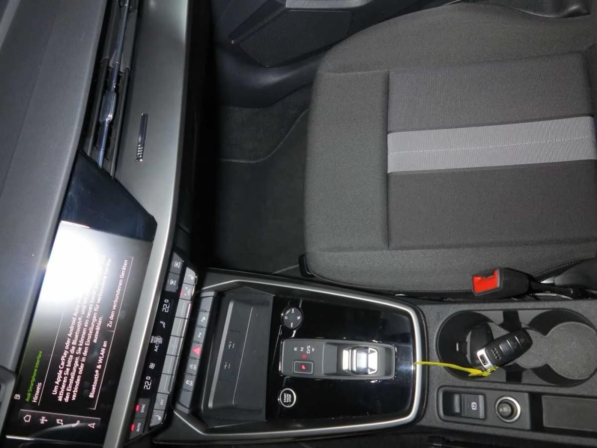 AUDI A3 SPORTBACK 35 TDI S TRONIC
