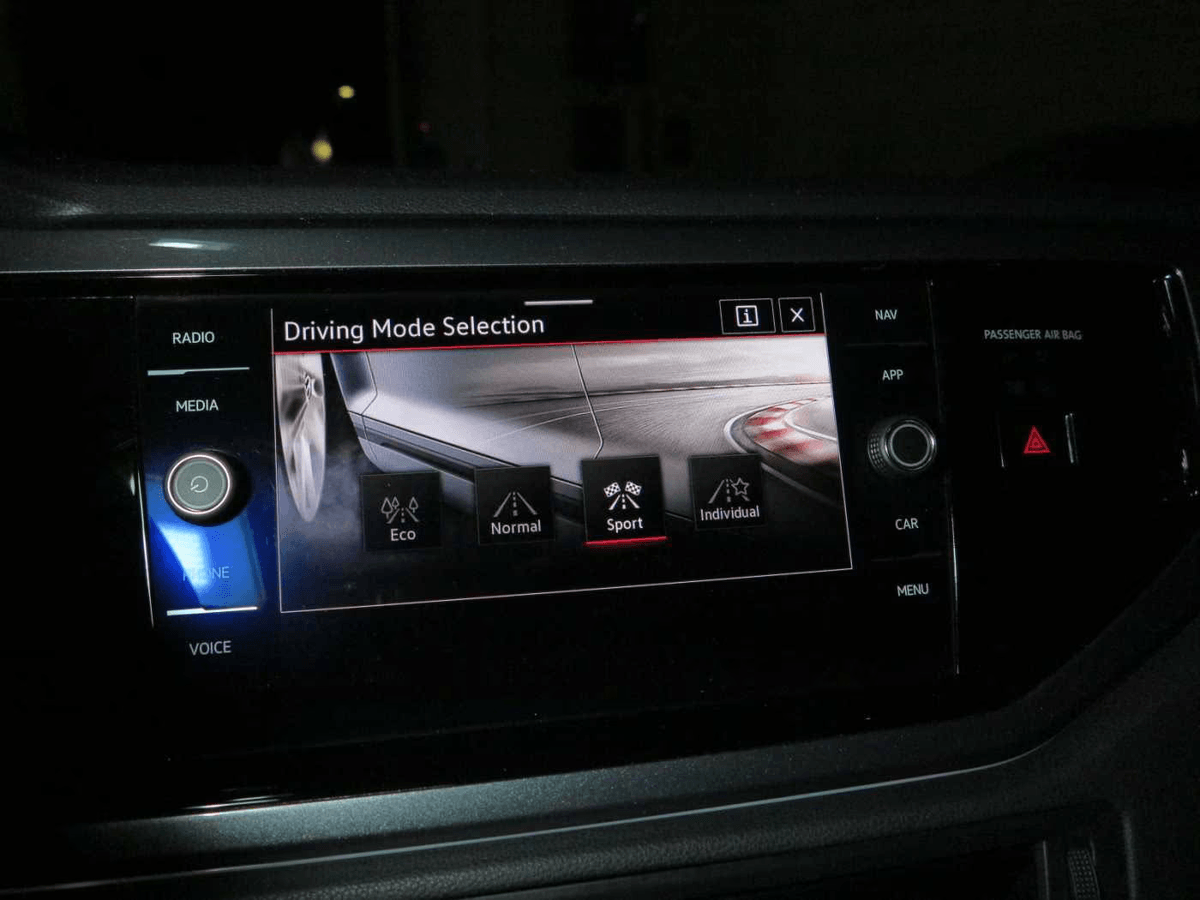VOLKSWAGEN POLO GTI 2.0 TSI DSG7 OPF NAVI ACC DAB