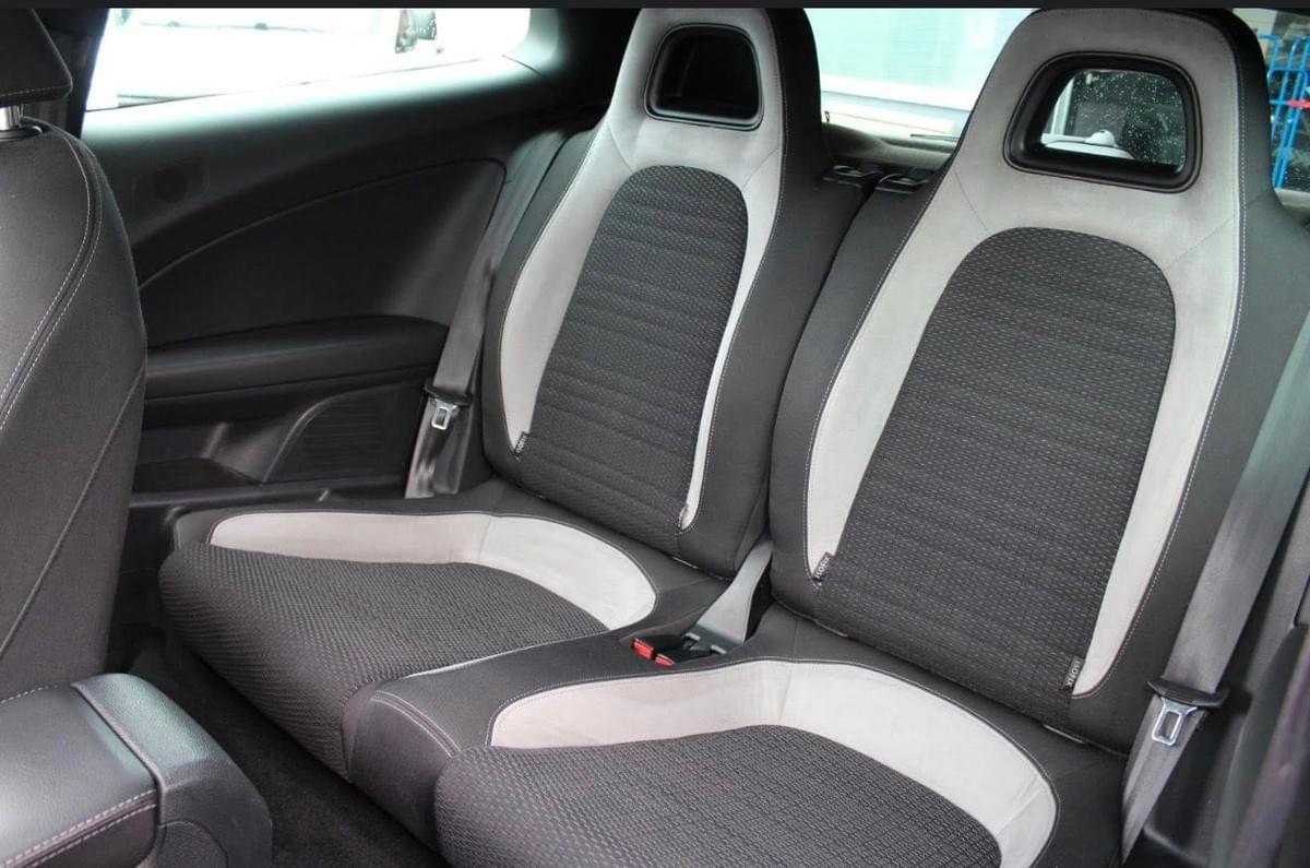 VOLKSWAGEN SCIROCCO R 2.0 TSI DSG