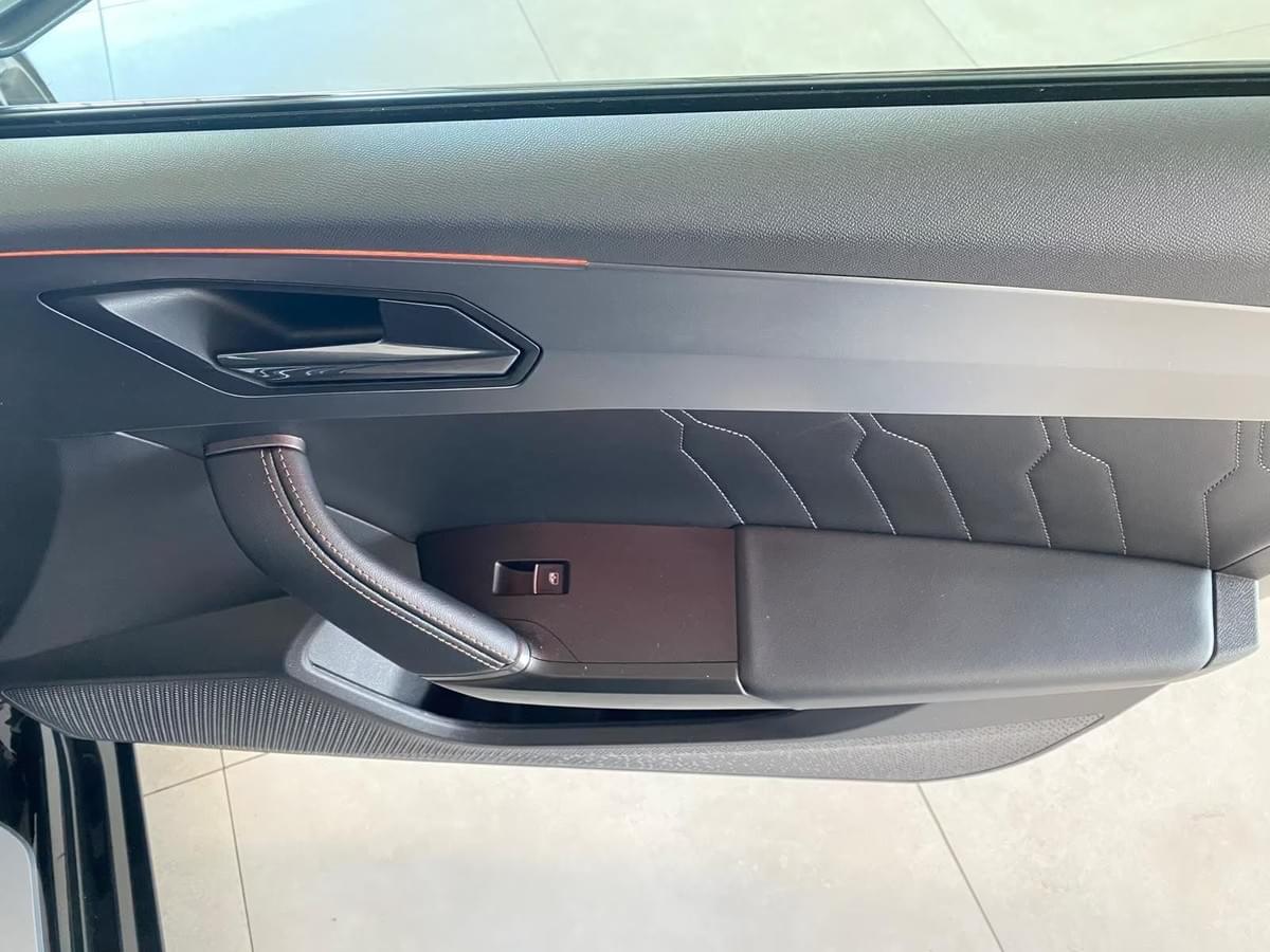 CUPRA LEON HYBRIDE RECHARGEABLE 204 CH DSG6