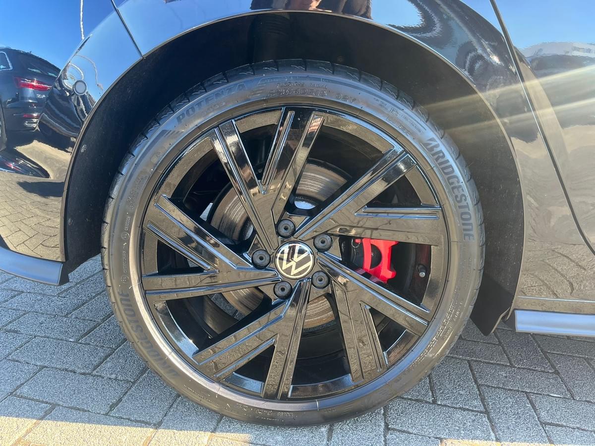 VOLKSWAGEN GOLF 8 GTI 2.0 TSI 245 CH DSG7