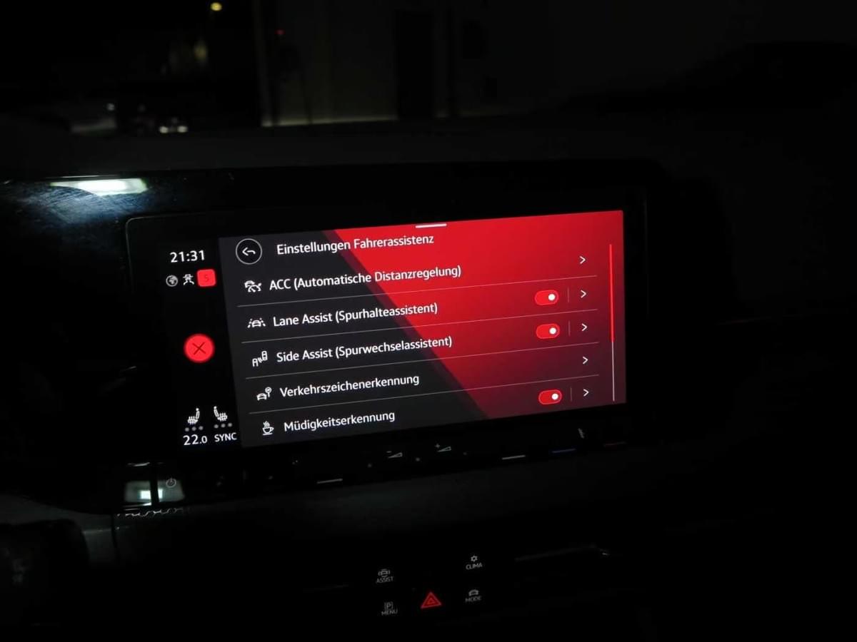 VOLKSWAGEN GOLF 8 GTI 2.0 TSI 245 CH