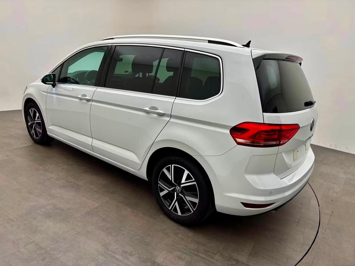 VOLKSWAGEN TOURAN HIGHLINE 2.0 TDI DSG7 – 150 CH – FULL OPTIONS
