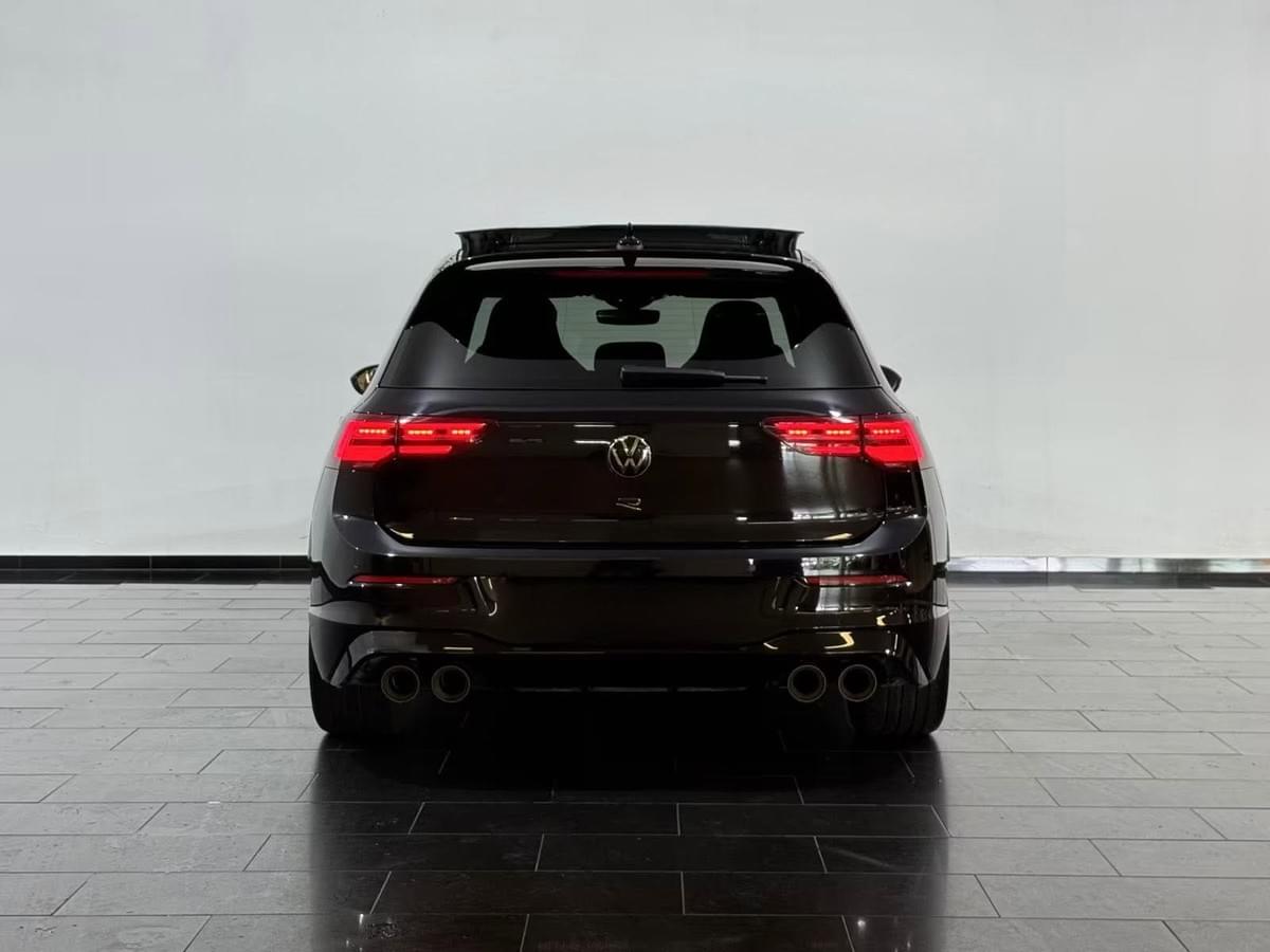 VOLKSWAGEN GOLF 8 R DSG 4MOTION R PERFORMANCE FULL BLACK – 320 CH