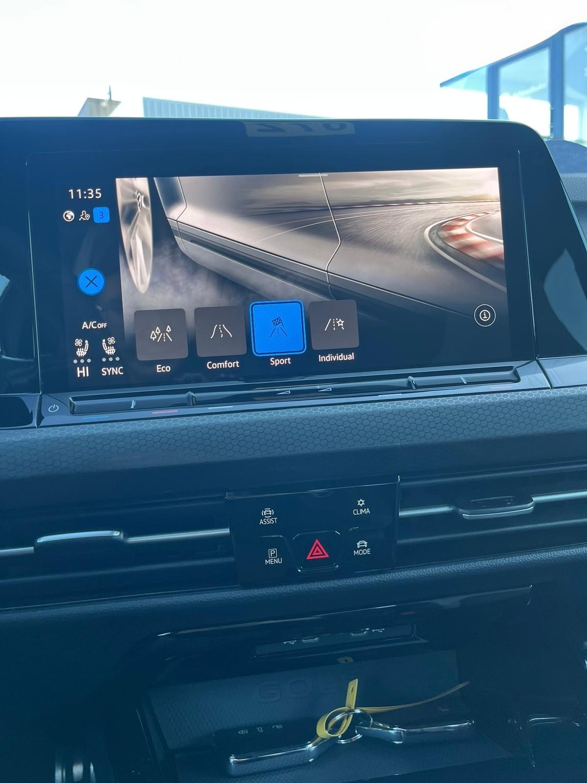 VOLKSWAGEN GOLF 8 GTI 2.0 TSI 245 CH DSG7