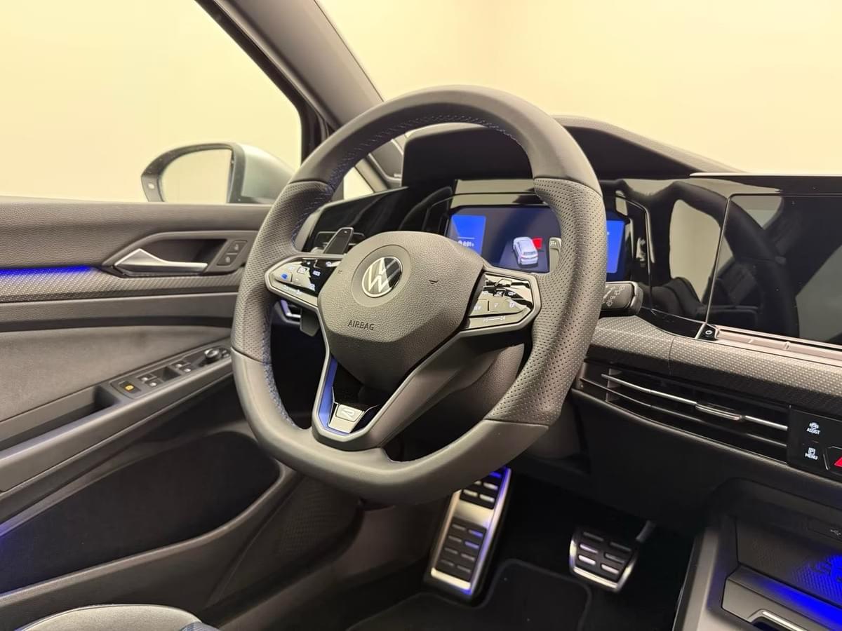 GOLF 8 R DSG 4MOTION R-PERFORMANCE – 320 CH