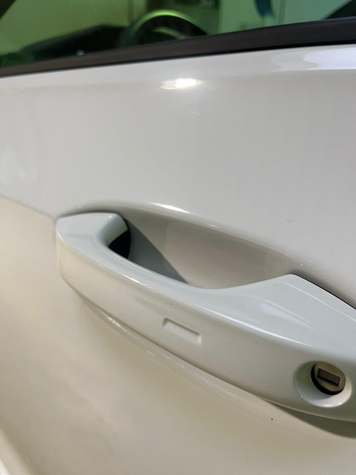 VOLKSWAGEN GOLF VIII R – ÉDITION 20 ANS ANNIVERSAIRE – 333 CH