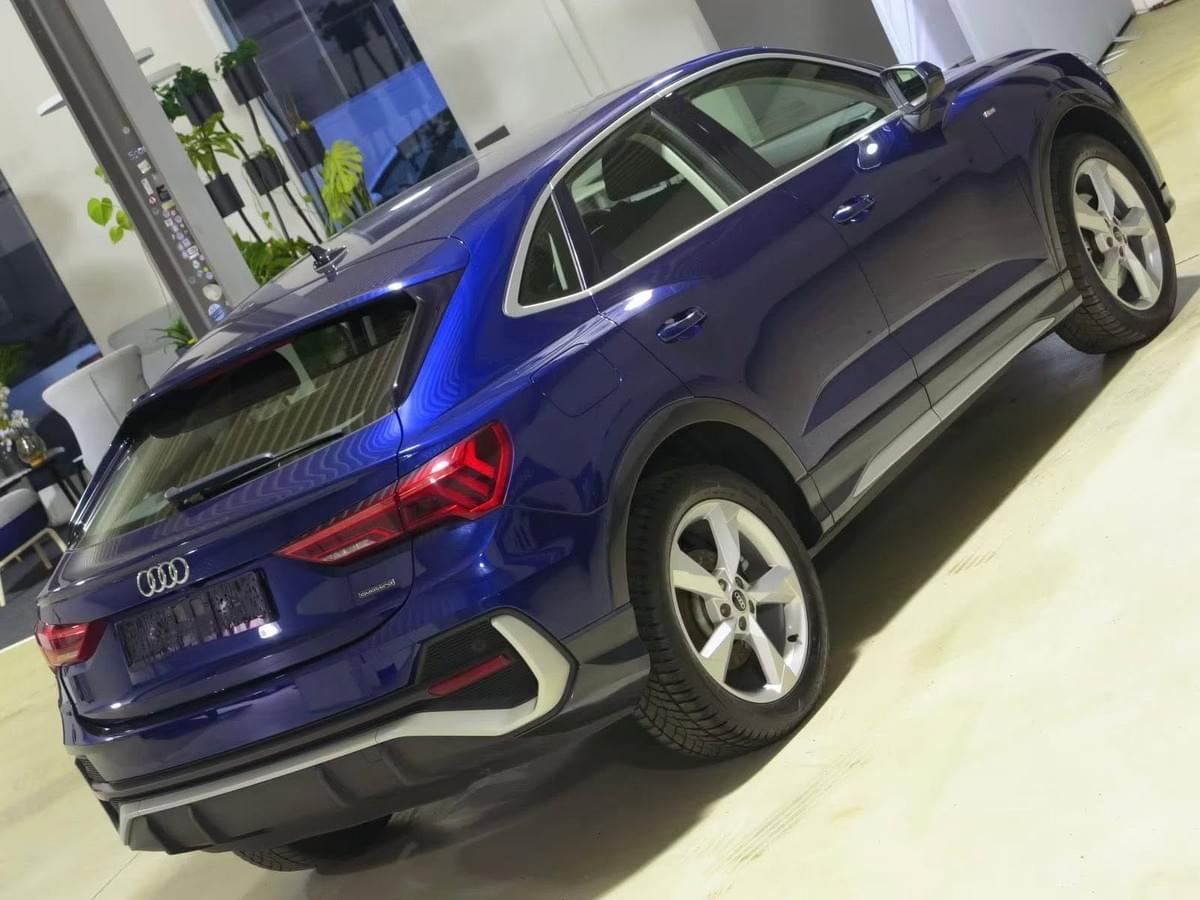 AUDI Q3 40 TDI S TRONIC QUATTRO S LINE