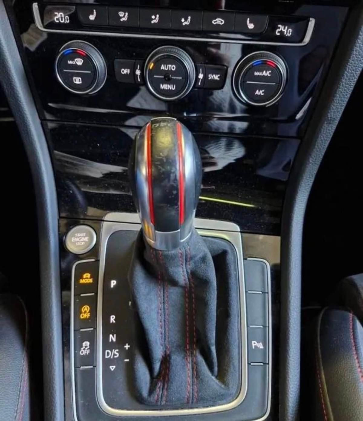 VOLKSWAGEN GOLF 7 GTI TCR 2.0 TSI DSG