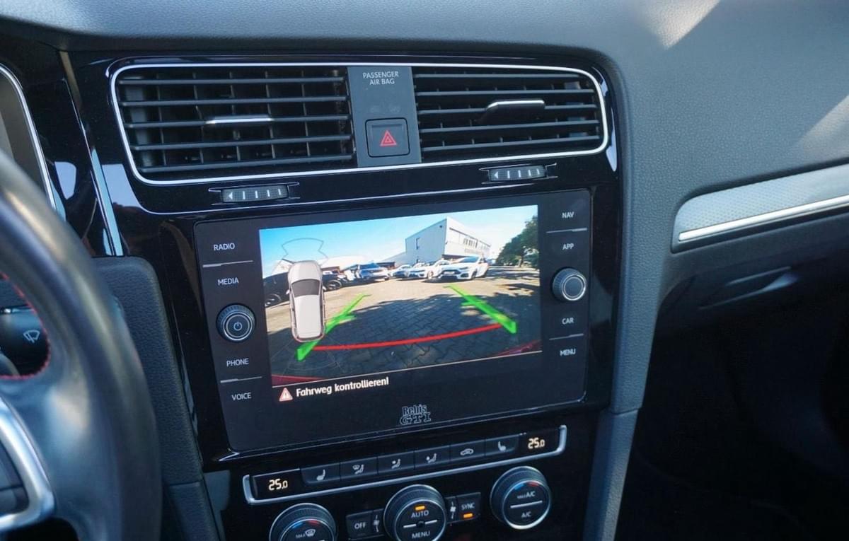 VOLKSWAGEN GOLF 7 GTI PERFORMANCE – 2.0 TSI 245CH DSG7 – TOIT OUVRANT – PACK BUSINESS PREMIUM