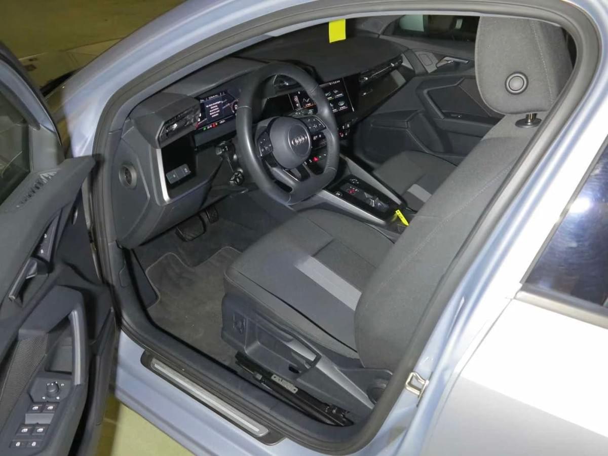AUDI A3 SPORTBACK 35 TDI S TRONIC