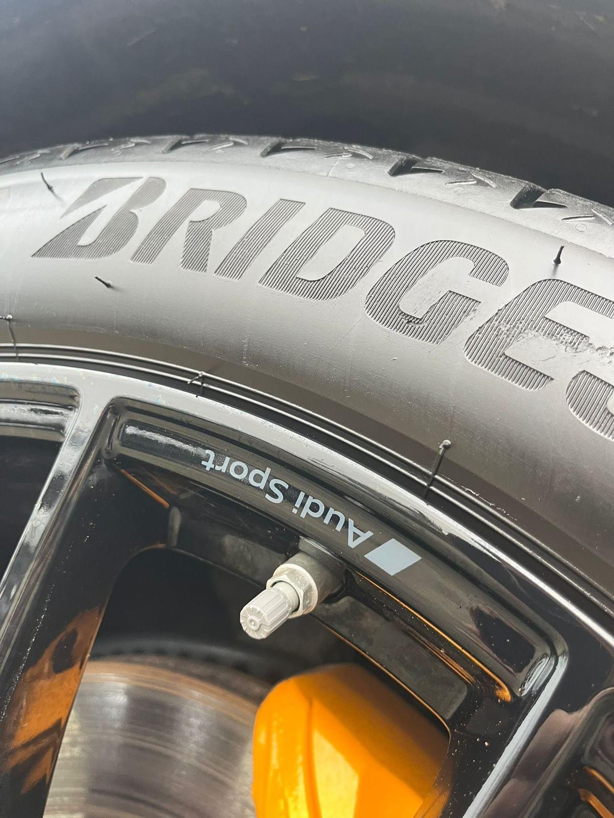 AUDI E-TRON S LINE BLACK EDITION – 408 CH QUATTRO – 2022