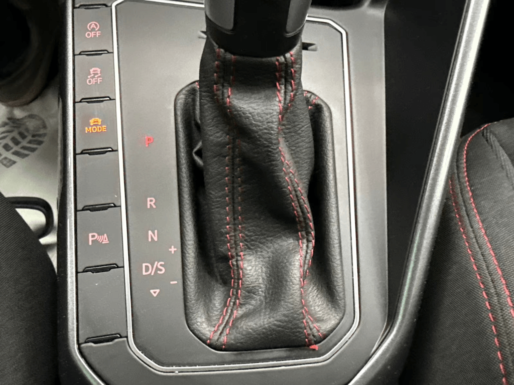 VOLKSWAGEN POLO GTI 2.0 TSI DSG ROOF-PACK SPORT-SELECT ACC