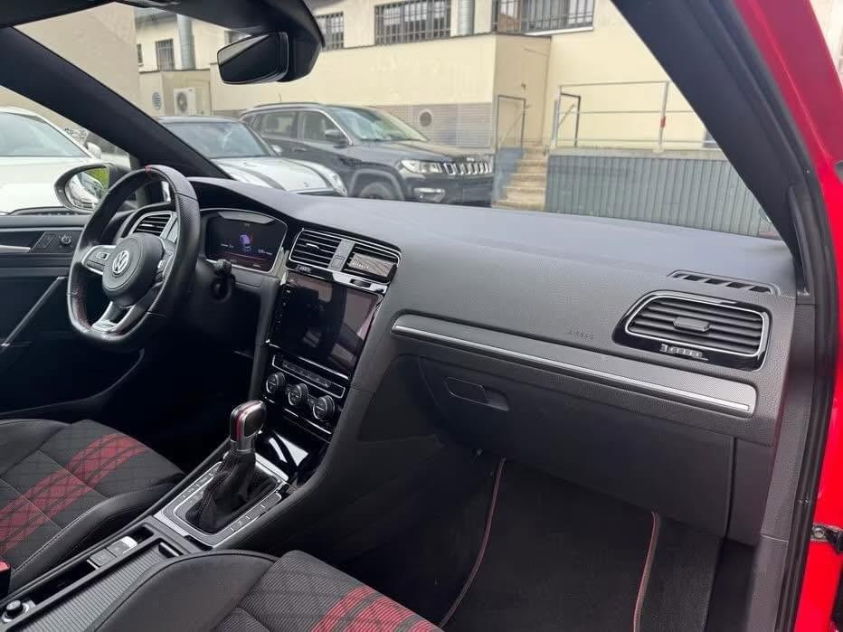 VOLKSWAGEN GOLF 8 GTI CLUBSPORT DSG PERFORMANCE PACK 45