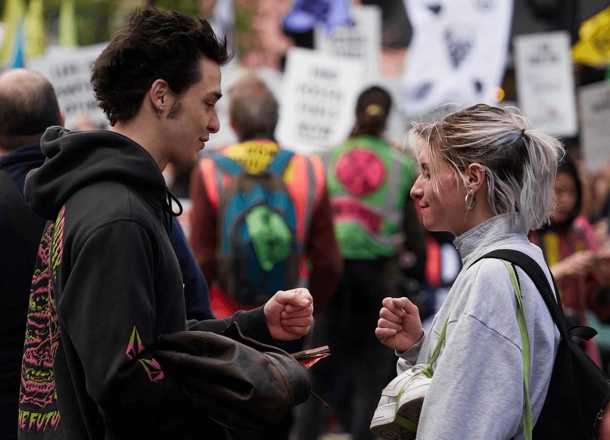 Explore unique photographic projects that offer a fresh and artistic perspective on the city, showcasing its beauty and energy. Feature What We Do London based treet photographer; capturing the city through candid, experimental and fine art images, creating photographic projects with a unique vision of the city. Explore unique photographic projects that offer a fresh and artistic perspective on the city, showcasing its beauty and energy. Feature What We Do London based treet photographer; capturing the city through candid, experimental and fine art images, creating photographic projects with a unique vision of the city.