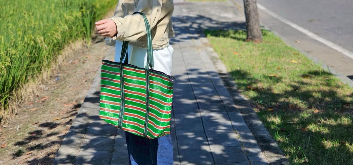 茄芷|拉鍊手提袋(大)