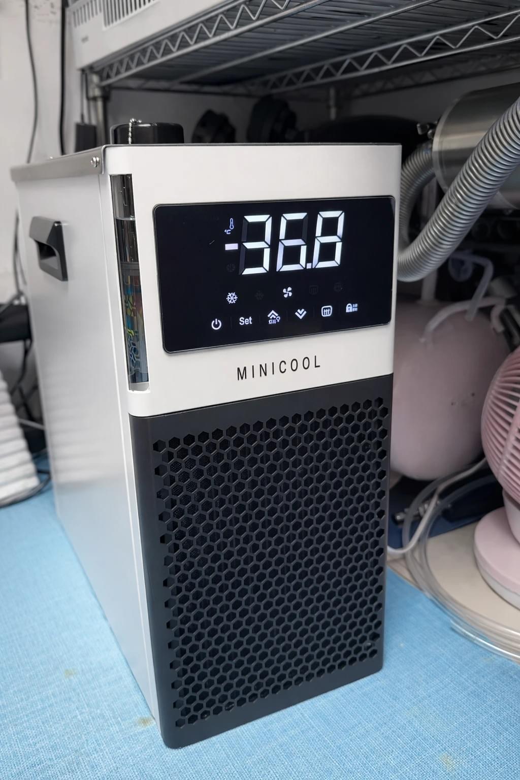 MiniCool™ Series