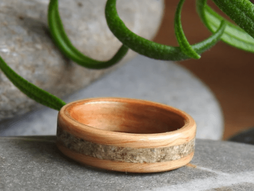 Douglas FIR memorial ring with the inlaid ashes of a loved one. Douglas FIR memorial ring with the inlaid ashes of a loved one.