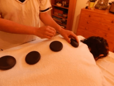 massage aux pierres chaudes massage aux pierres chaudes