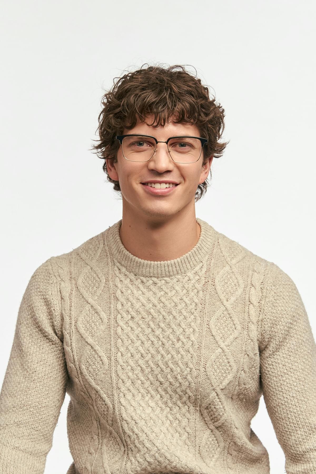 how to pick the right glasses frame for your face how to pick the right glasses frame for your face