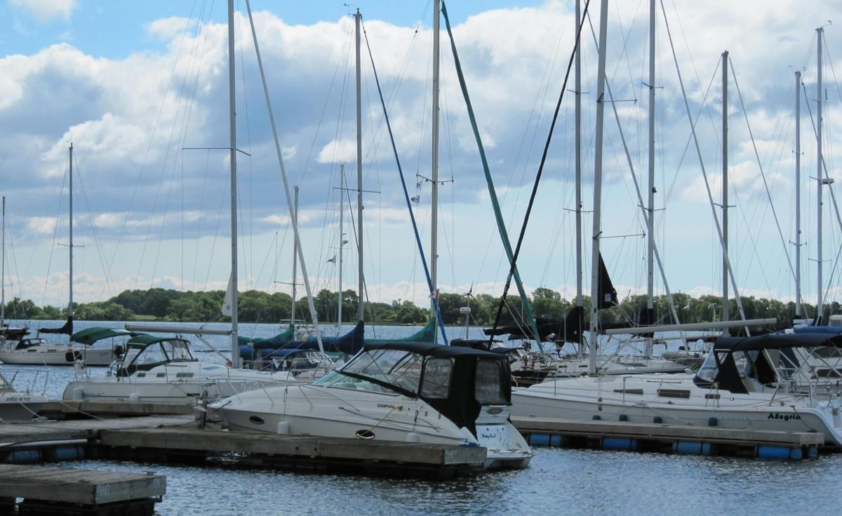 how much is a commercial fishing boat among various types at marina how much is a commercial fishing boat among various types at marina