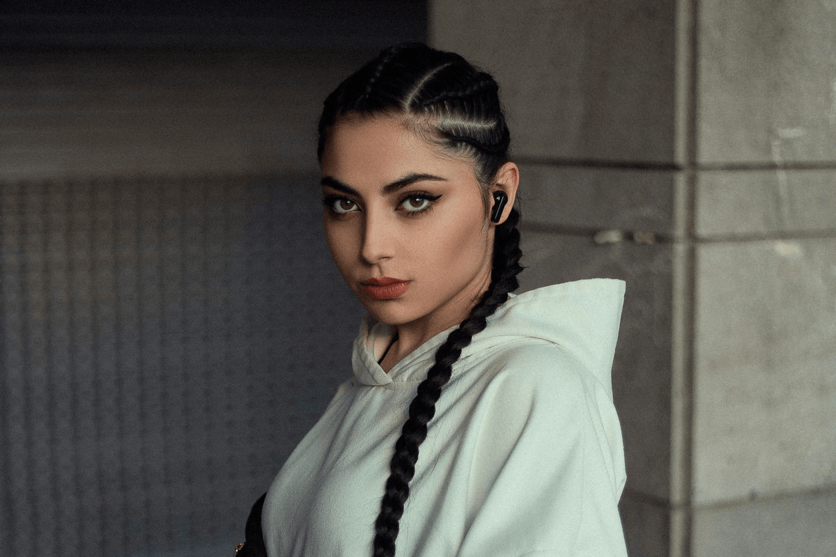 Variety of pre stretched braiding hair wholesale available at competitive prices. Variety of pre stretched braiding hair wholesale available at competitive prices.