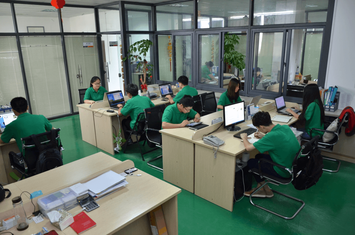 Inside view of china multi sound car horn factory showcasing assembly process. Inside view of china multi sound car horn factory showcasing assembly process.