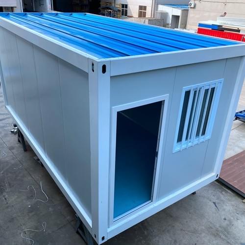 منازل سكنية معيارية متنوعة بتصميمات عصرية منازل سكنية معيارية متنوعة بتصميمات عصرية