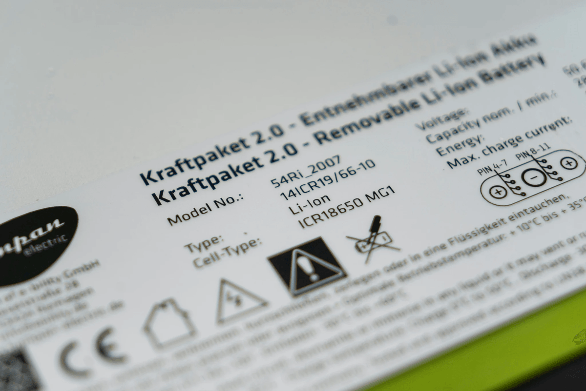 UPS Storage Battery quality inspection showing Material Test Reports UPS Storage Battery quality inspection showing Material Test Reports