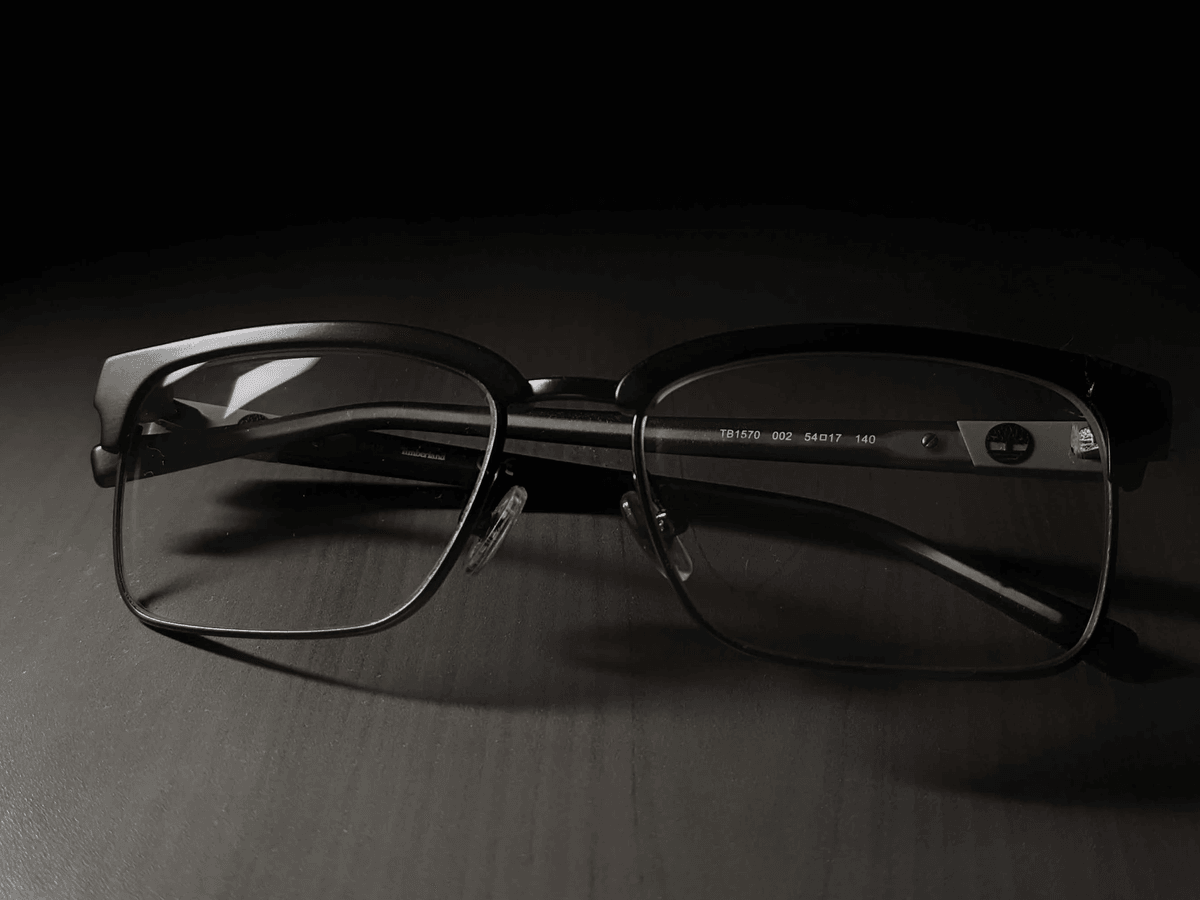 Stylish collection of titanium eyeglass frames Stylish collection of titanium eyeglass frames