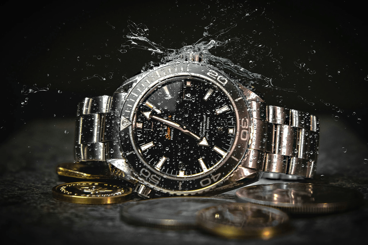On-site Tests for Watches: Water Resistance Testing of Rolex Watch On-site Tests for Watches: Water Resistance Testing of Rolex Watch