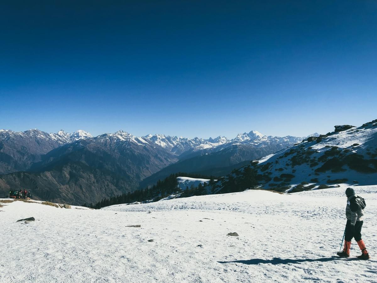Explore The Himalayas with Responsible Trekking Practices