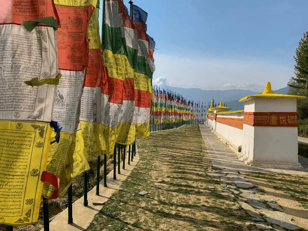 Stunning view of tibetan plateau highlighting its beauty. Stunning view of tibetan plateau highlighting its beauty.