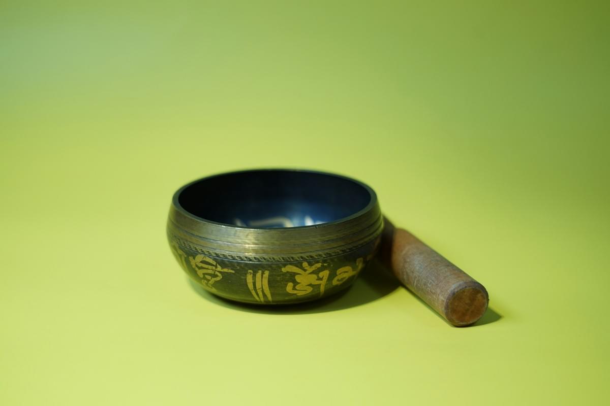 How to Play Singing Bowls in Tibetan Buddhism for Meditation