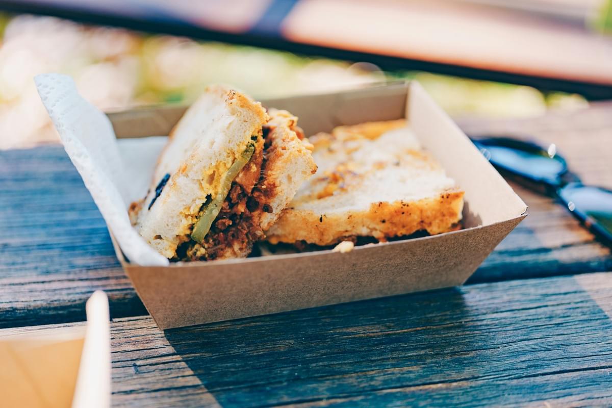 Eco-friendly take away containers suitable for various cuisines. Eco-friendly take away containers suitable for various cuisines.