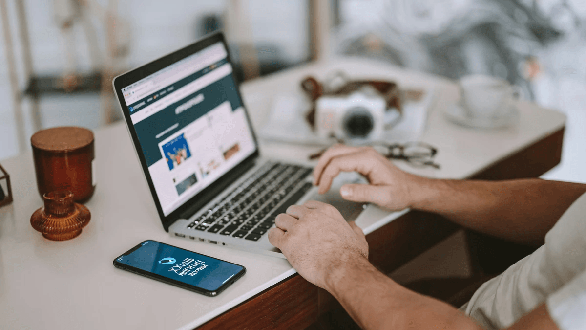 Boosting website visitor retention through engaging content. Boosting website visitor retention through engaging content.