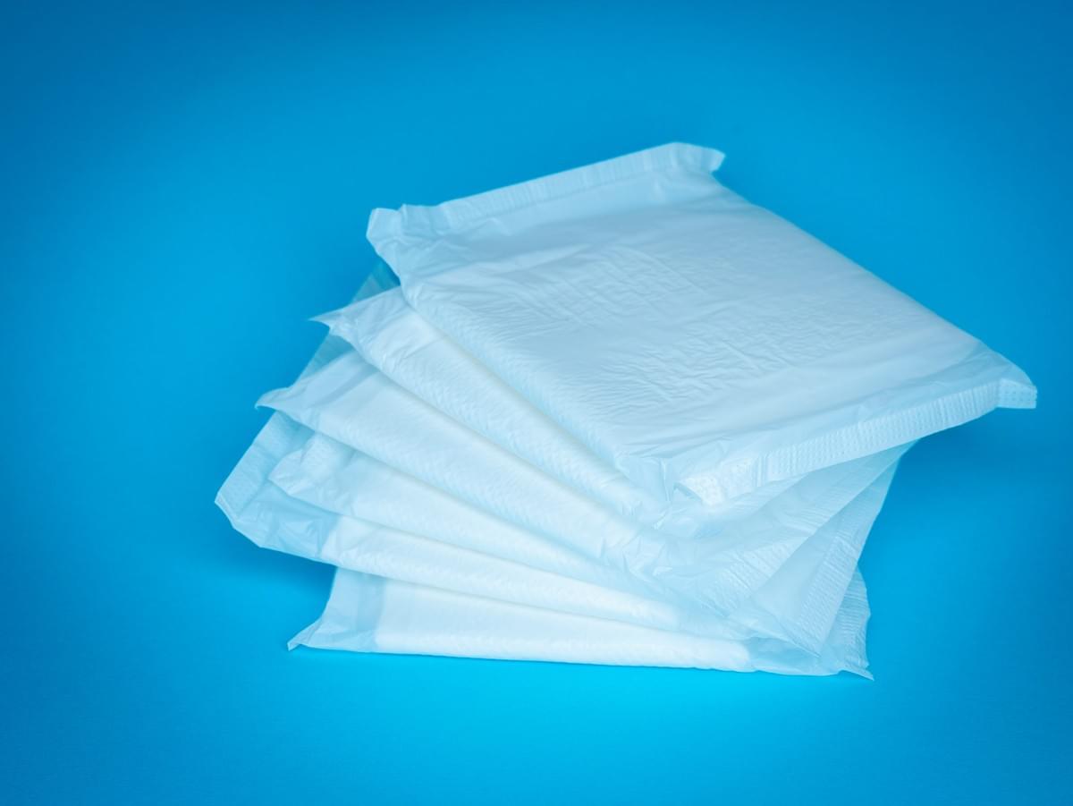 Sanitary Napkin Inspection for Water Retention Test Sanitary Napkin Inspection for Water Retention Test