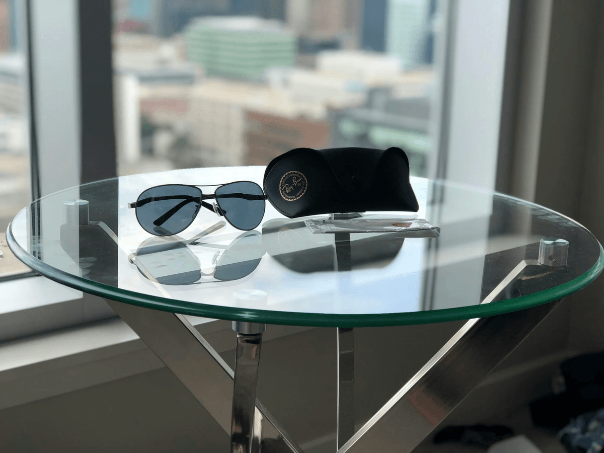 Explore meta sunglasses features in this stylish modern setup. Explore meta sunglasses features in this stylish modern setup.