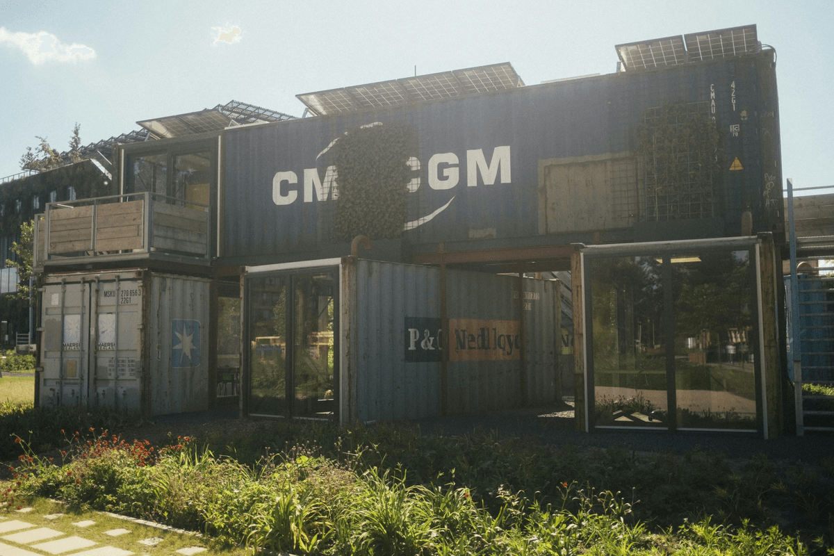 oficina hecha con contenedores pequeños oficina hecha con contenedores pequeños