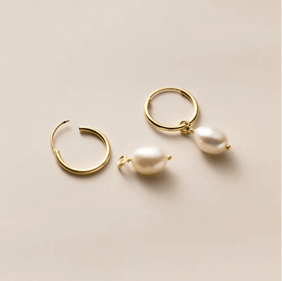 interchangable earrings display with various colors and designs interchangable earrings display with various colors and designs