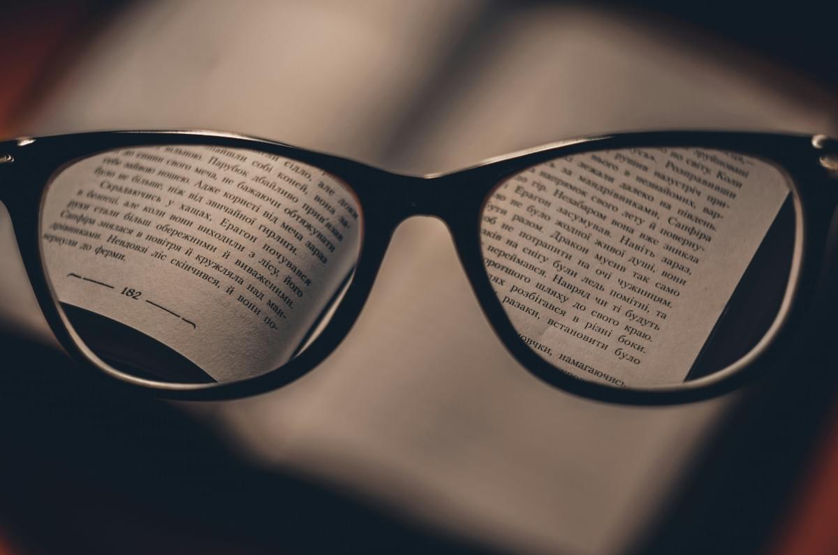 Understanding trifocal glasses meaning through visual representation. Understanding trifocal glasses meaning through visual representation.