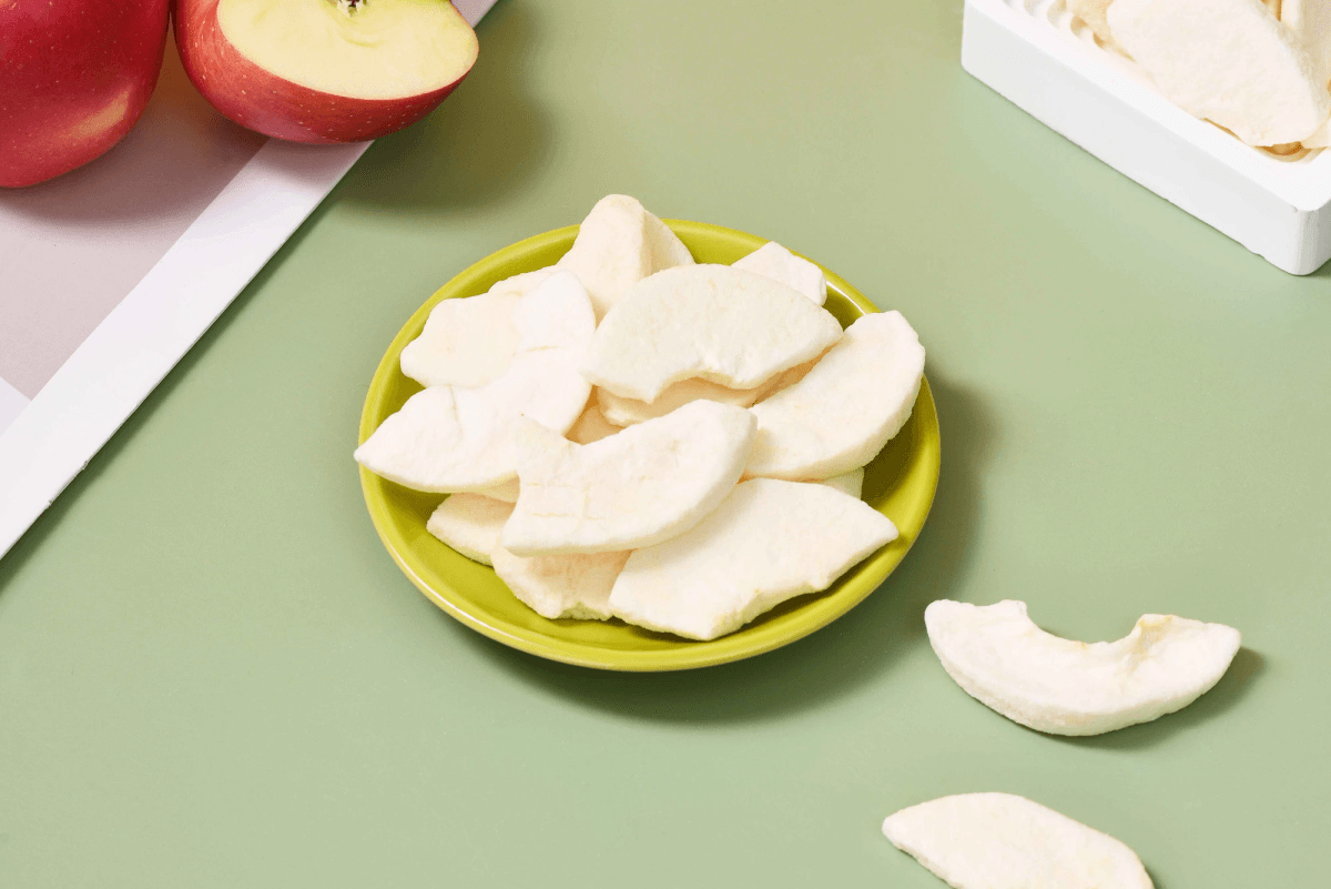 Delicious baked goods featuring flavorful freeze dried apple. Delicious baked goods featuring flavorful freeze dried apple.