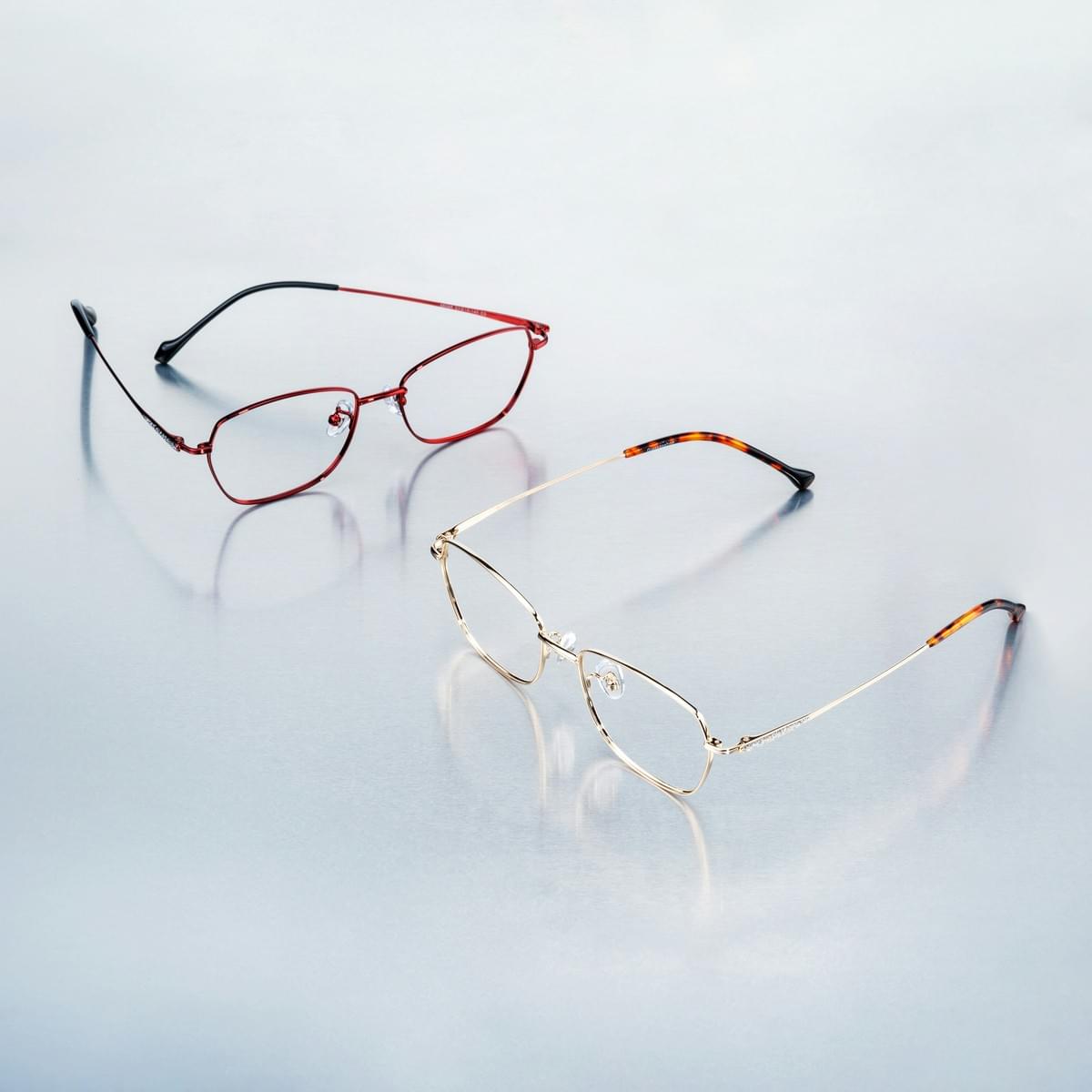 Avoid blurry vision with glasses by choosing stylish frames. Avoid blurry vision with glasses by choosing stylish frames.
