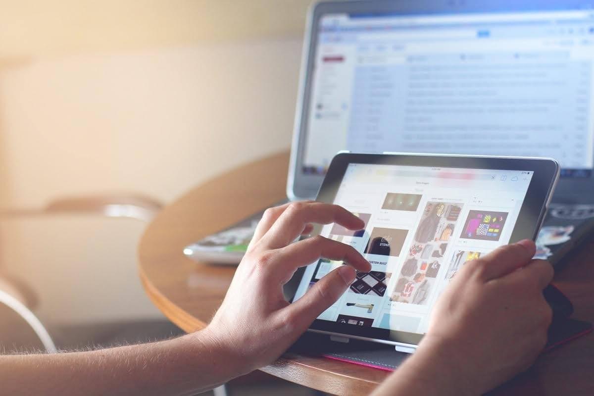 عزز مبيعات التجارة الإلكترونية الخاصة بك باستخدام هذه النصائح التسعة المثبتة عزز مبيعات التجارة الإلكترونية الخاصة بك باستخدام هذه النصائح التسعة المثبتة