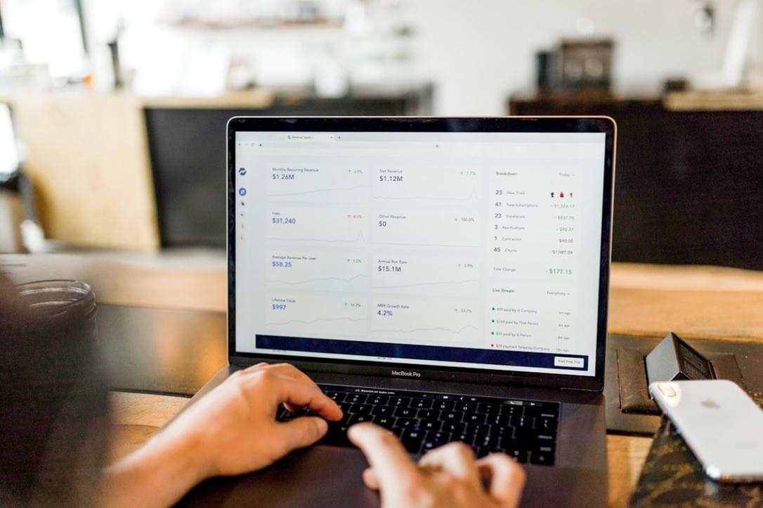 revolutionieren-sie-ihre-website-mit-einem-modernen-schaltflachendesign revolutionieren-sie-ihre-website-mit-einem-modernen-schaltflachendesign