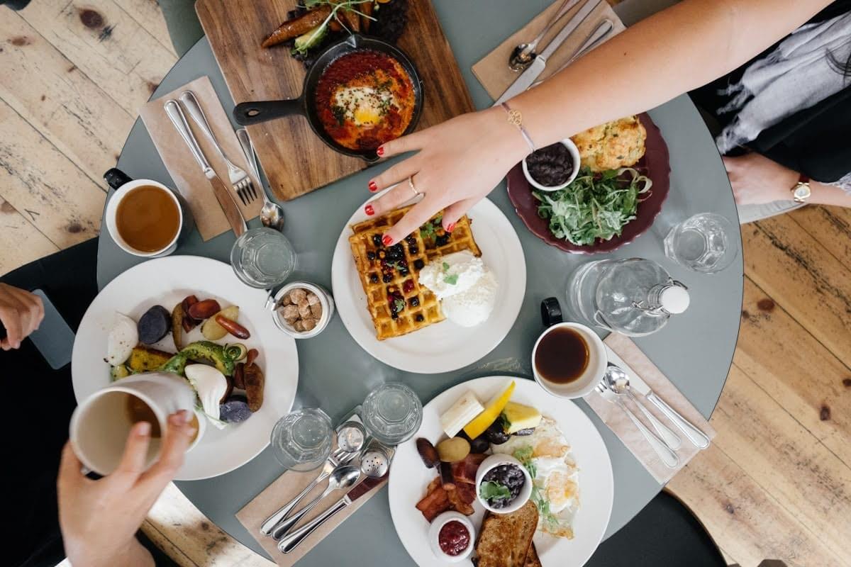 Vytvořte nezapomenutelnou značku pro své založení restaurace Vytvořte nezapomenutelnou značku pro své založení restaurace