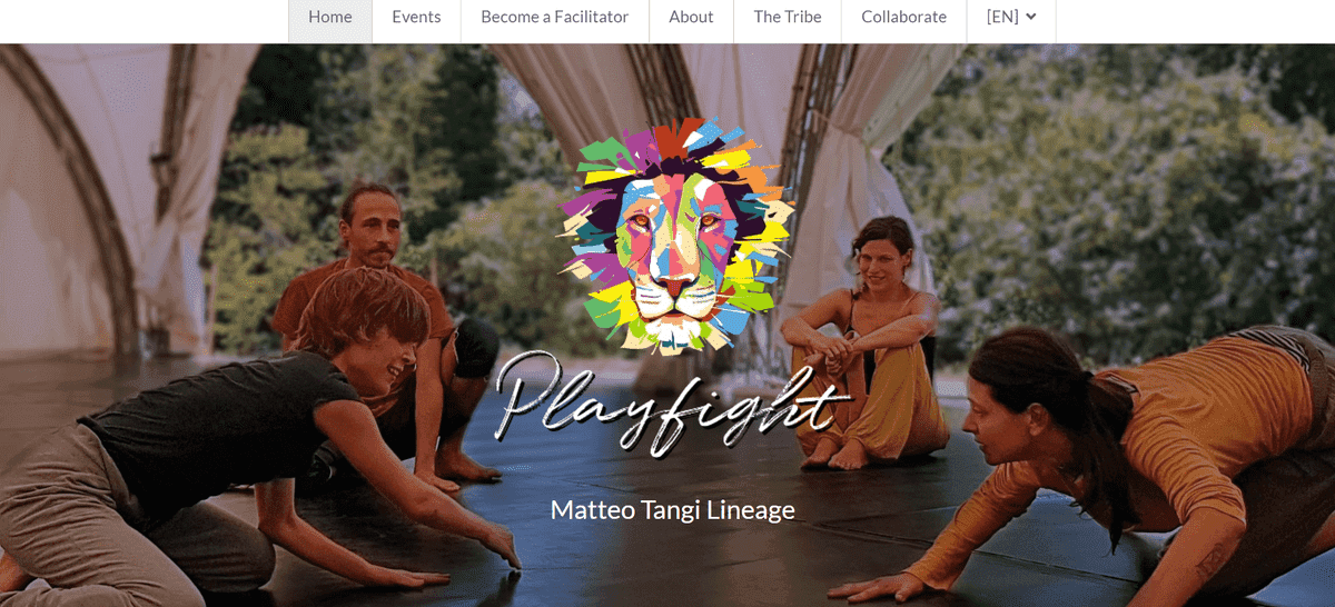 إعلانات اللياقة البدنية مع Playfight إعلانات اللياقة البدنية مع Playfight