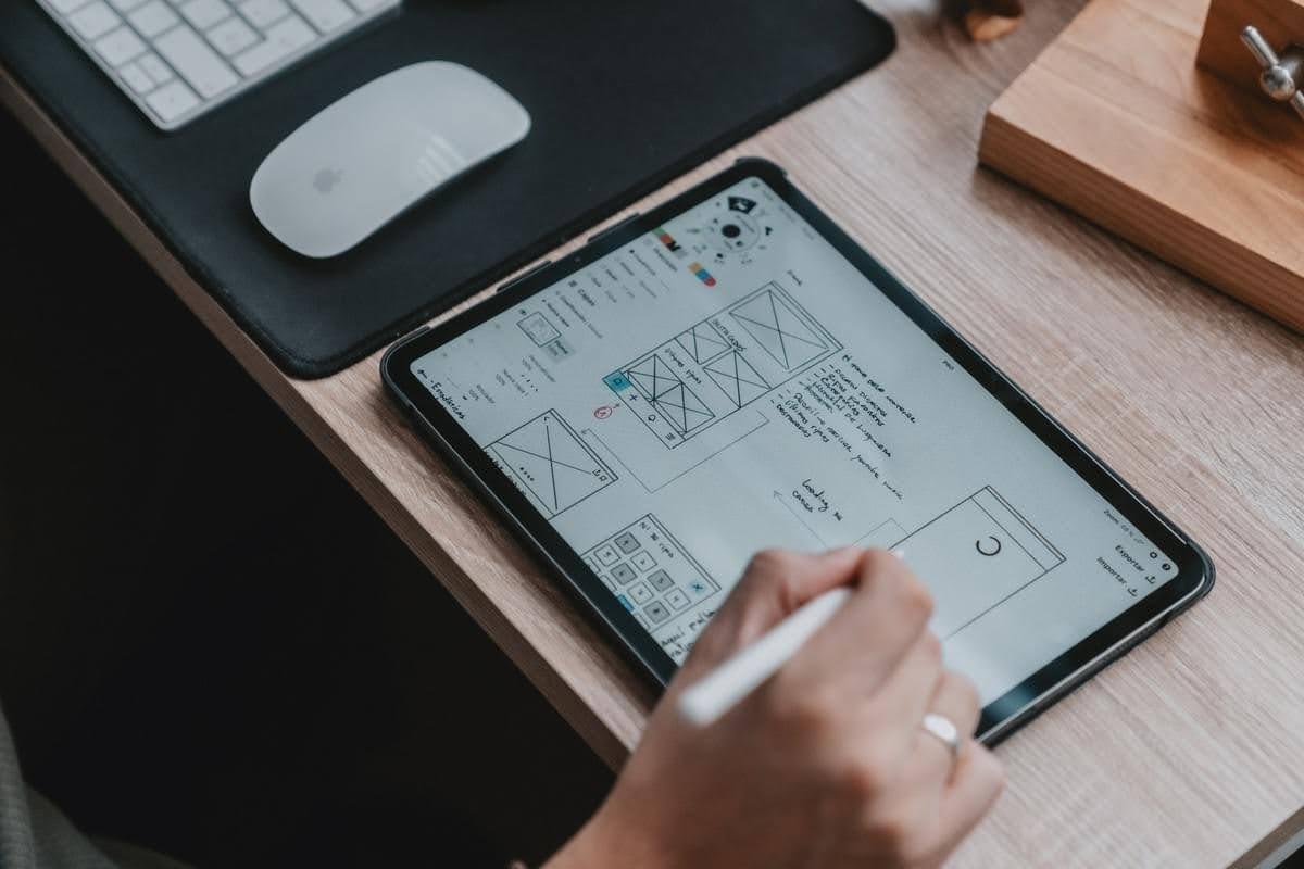 اعرض تصميم تجربة المستخدم الخاص بك مع موقع Strikingly اعرض تصميم تجربة المستخدم الخاص بك مع موقع Strikingly