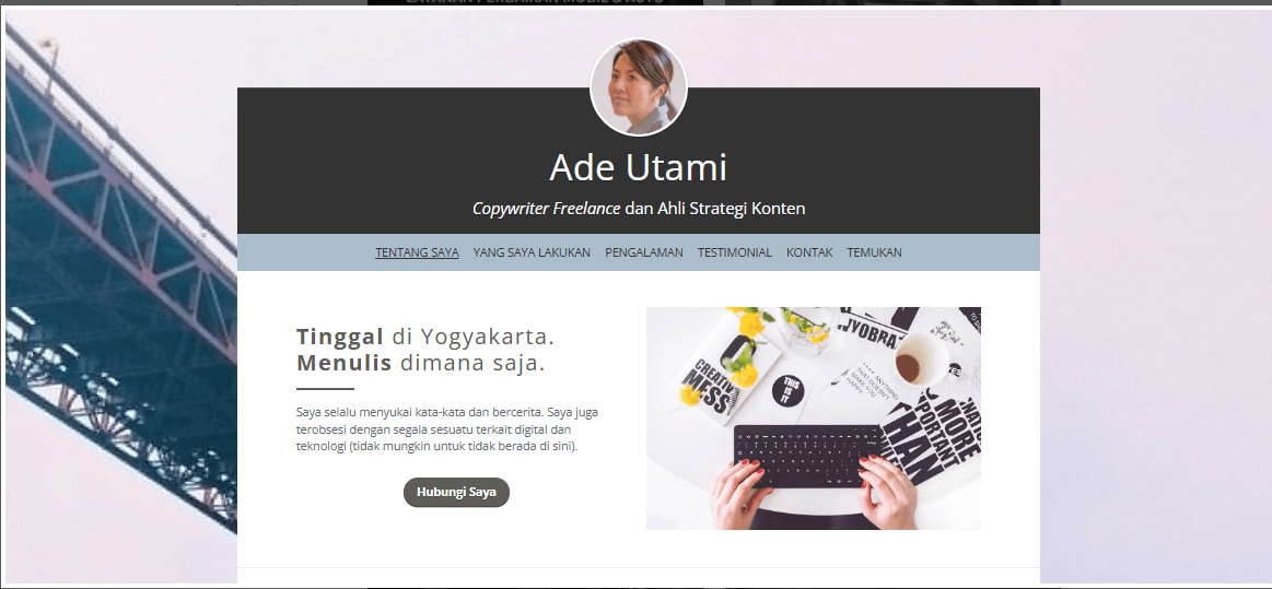 Situs Web untuk Bisnis Freelancer Anda: Strikingly - Template Profil Pribadi Situs Web untuk Bisnis Freelancer Anda: Strikingly - Template Profil Pribadi
