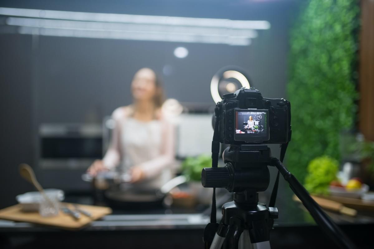 品牌影响力的力量:为什么您的公司需要它们 品牌影响力的力量:为什么您的公司需要它们